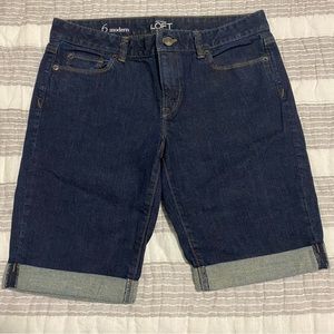 Size 6 Ann Taylor LOFT Modern Fit Denim Jeans Shorts LN